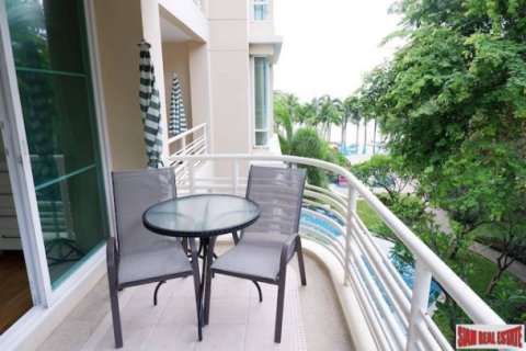 Apartment in Hua Hin, Thailand 3 bedrooms № 194159