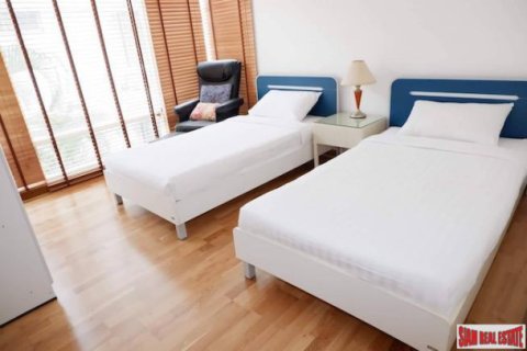 Apartamento de 3 dormitorios en Hua Hin, Tailandia № 194159 - foto 3