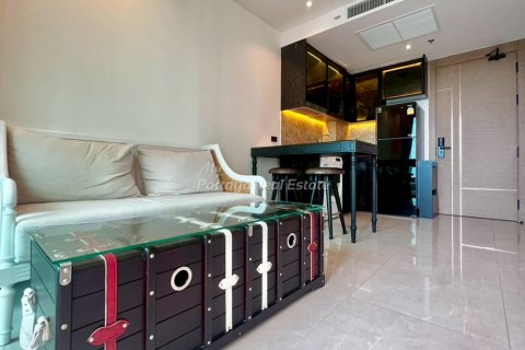 Condominio de 1 dormitorio en Bang Lamung, Tailandia № 134766 - foto 4