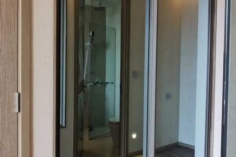 Condominio de 1 dormitorio en Bangkok, Tailandia № 143671 - foto 3