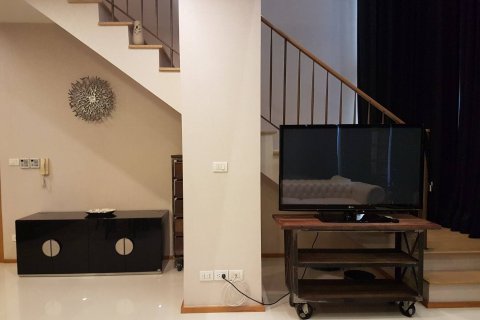 Condominio de 1 dormitorio en Bangkok, Tailandia № 143668 - foto 5