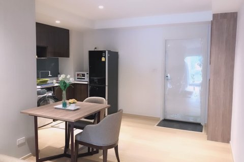 Estudio en el condominio en Watthana, Bangkok, Tailandia № 164347 - foto 6