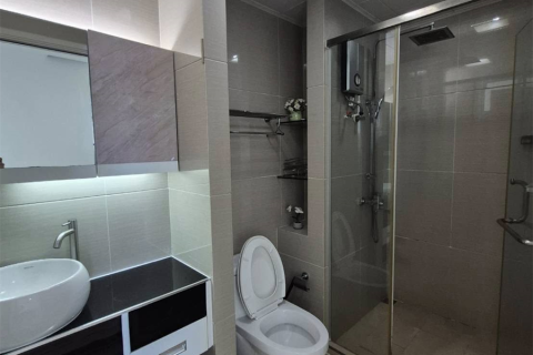 Condo in Bangkok, Thailand, 2 bedrooms  № 186248 - photo 4