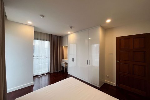 Eigentumswohnung in Watthana, Bangkok, Thailand, 3 Schlafzimmer  № 70797 - Foto 8