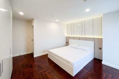 Eigentumswohnung in Watthana, Bangkok, Thailand, 3 Schlafzimmer  № 70797 - Foto 6