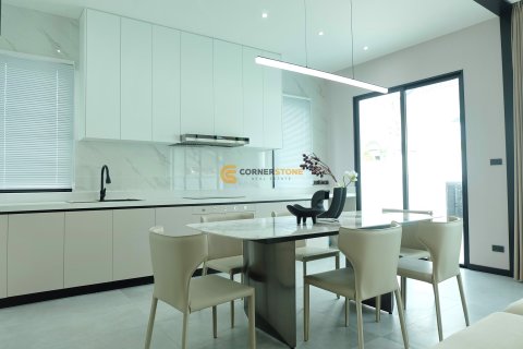 Estudio en Jomtien Beach, Pattaya, Tailandia № 146525 - foto 8