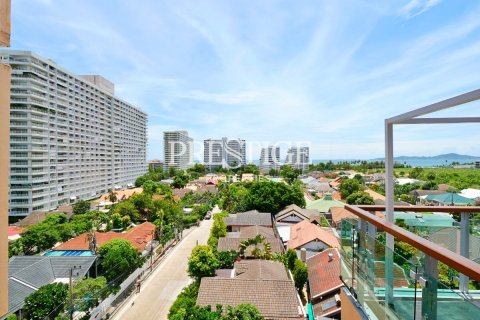 Propriété commerciale à Pattaya, Thaïlande 2147 m2 № 198639 - photo 27