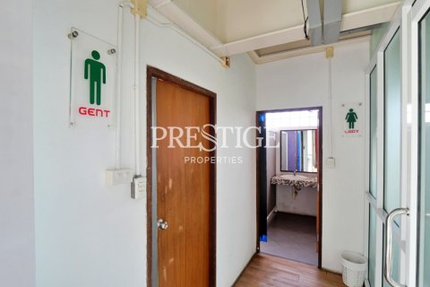Propriété commerciale à Pattaya, Thaïlande 2147 m2 № 198639 - photo 24