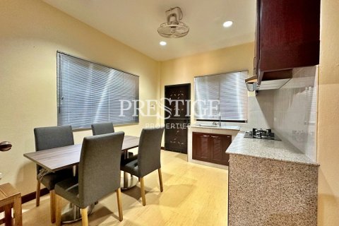House in Pattaya, Thailand 3 bedrooms № 198640 - photo 4