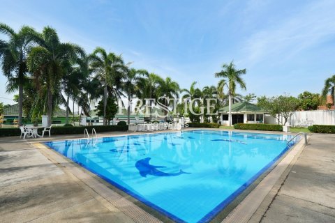 House in Pattaya, Thailand 3 bedrooms № 198640 - photo 17