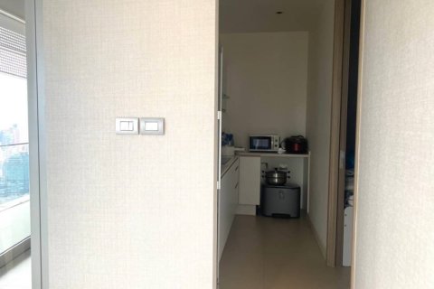 Condominio de 4 dormitorios en Pathum Wan, Bangkok, Tailandia № 133786 - foto 19
