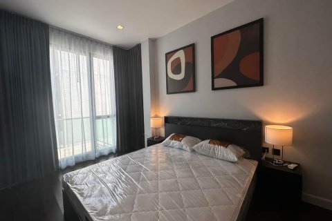 Chalet de 4 dormitorios en Bangkok, Tailandia № 133784 - foto 12