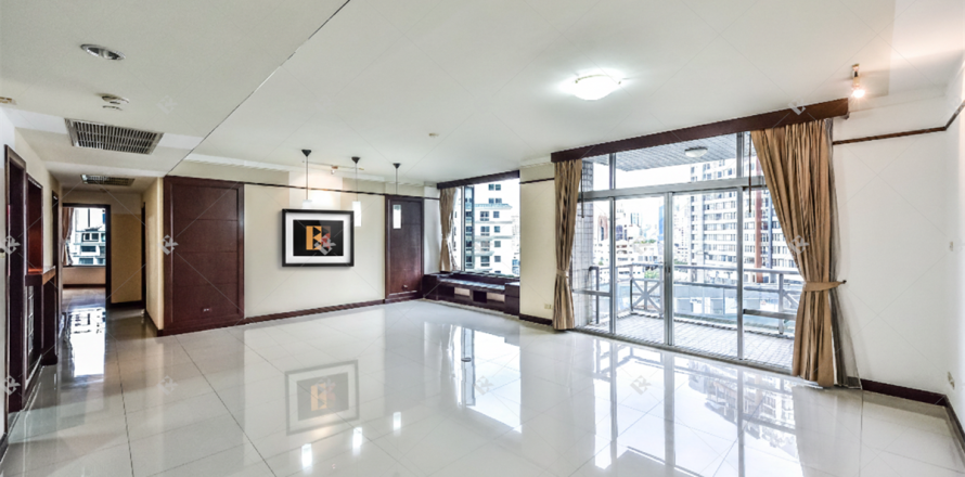 Condominio de 3 dormitorios en Bangkok, Tailandia № 186614