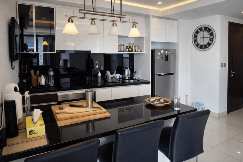 Condominio de 2 dormitorios en Chon Buri, Tailandia № 163921 - foto 14
