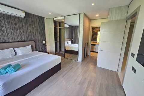 Apartamento de 3 habitaciones en Pattaya, Tailandia № 163925 - foto 7