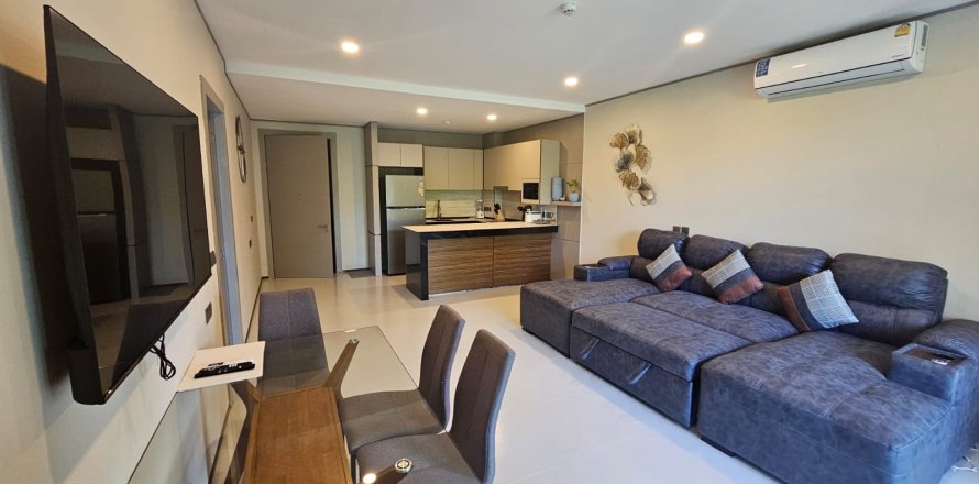 Apartamento de 3 habitaciones en Pattaya, Tailandia № 163925
