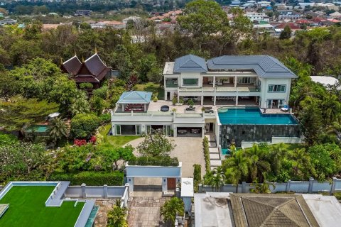 Casa de 7 dormitorios en Pattaya, Tailandia № 163919 - foto 5