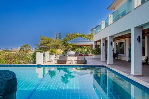 Casa de 7 dormitorios en Pattaya, Tailandia № 163919 - foto 11