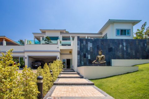 Casa de 7 dormitorios en Pattaya, Tailandia № 163919 - foto 6