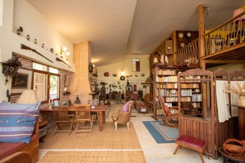 Casa de 4 dormitorios en Chiang Mai, Tailandia № 163922 - foto 14