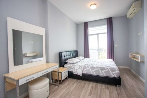 Condominio de 2 dormitorios en Chiang Mai, Tailandia № 163923 - foto 4