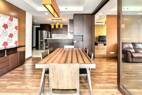 Condominio de 2 dormitorios en Bangkok, Tailandia № 119101 - foto 5