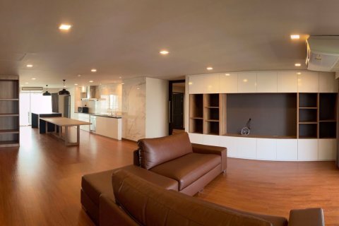 Condo à Watthana, Bangkok, Thaïlande, 3 chambres  № 47960