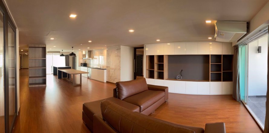Condominio de 3 dormitorios en Watthana, Bangkok, Tailandia № 47960