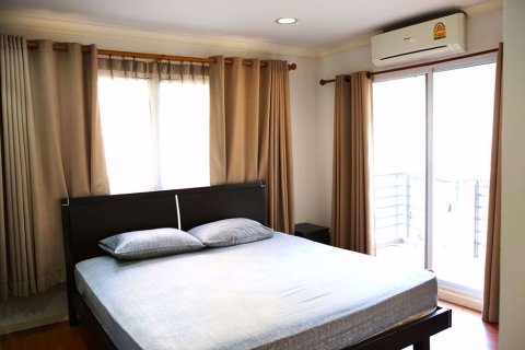 Condominio de 2 dormitorios en Watthana, Bangkok, Tailandia № 47963 - foto 5