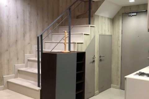 Condominio de 2 dormitorios en Bangkok, Tailandia № 69927 - foto 2