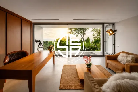 Villa in Pa Klok, Thailand 4 bedrooms № 198753 - photo 4