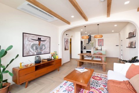 Condominio de 2 dormitorios en Bangkok, Tailandia № 198751 - foto 3