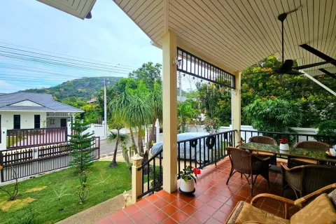 Casa de 2 dormitorios en Hua Hin, Tailandia № 170507 - foto 13