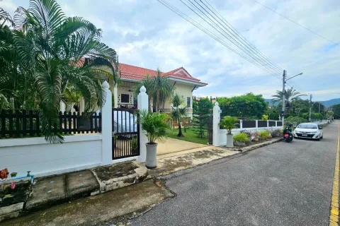 Casa de 2 dormitorios en Hua Hin, Tailandia № 170507 - foto 2