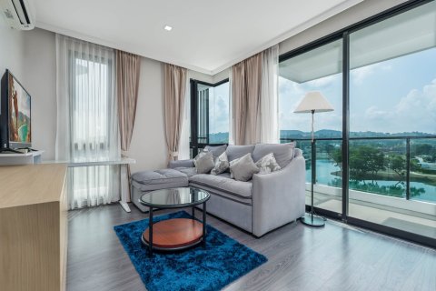 Wohnung in Phuket, Thailand 2 Schlafzimmer № 170503