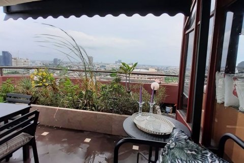 Duplex in Bang Na, Bangkok, Thailand 5 bedrooms № 47672 - photo 20