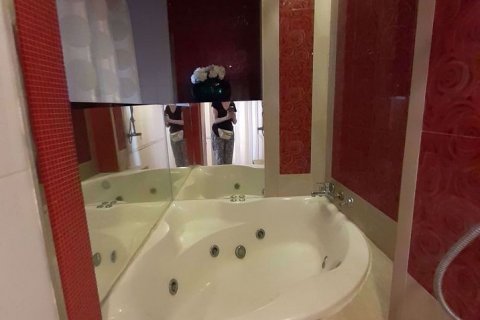 Duplex in Bang Na, Bangkok, Thailand 5 bedrooms № 47672 - photo 16