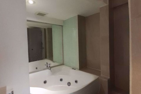 Duplex in Bang Na, Bangkok, Thailand 5 bedrooms № 47672 - photo 17