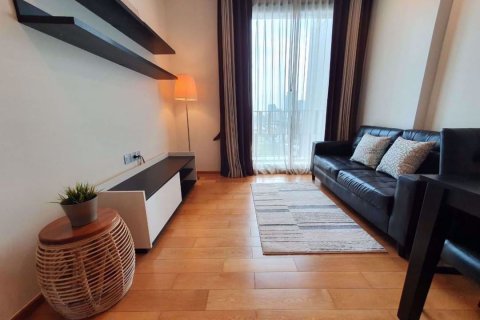 Condo in Khlong Toei, Bangkok, Thailand, 1 bedroom  № 47671