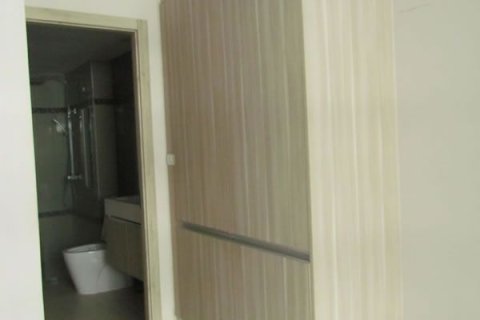 Condominio de 1 dormitorio en Jomtien Beach, Pattaya, Tailandia № 204217 - foto 3