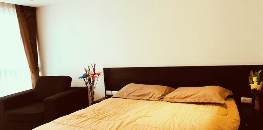 Estudio en el condominio en Pattaya, Tailandia № 204222