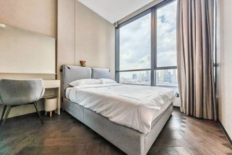 Condominio de 2 dormitorios en Khlong Toei, Bangkok, Tailandia № 153956 - foto 7