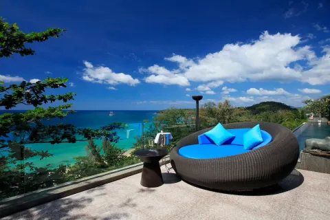 Chalet de 11 dormitorios en Bang Tao, Tailandia № 190568 - foto 5