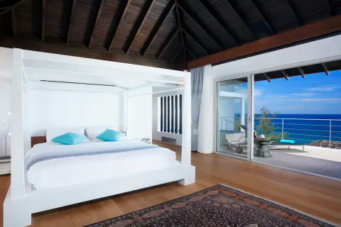 Chalet de 11 dormitorios en Bang Tao, Tailandia № 190568 - foto 12