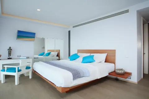 Chalet de 11 dormitorios en Bang Tao, Tailandia № 190568 - foto 11