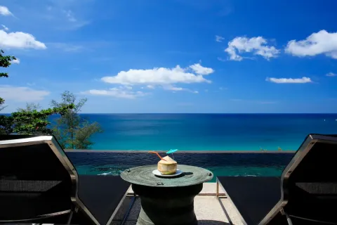 Chalet de 11 dormitorios en Bang Tao, Tailandia № 190568 - foto 4