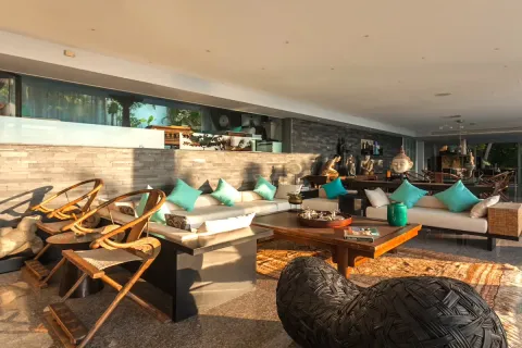 Chalet de 11 dormitorios en Bang Tao, Tailandia № 190568 - foto 6