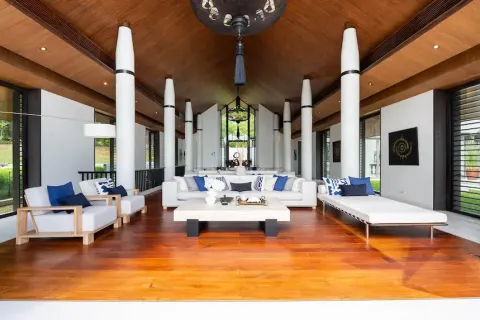 Chalet de 5 dormitorios en Pa Klok, Tailandia № 190569 - foto 7