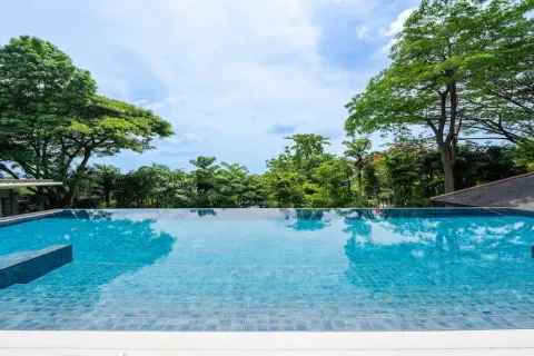 Chalet de 5 dormitorios en Pa Klok, Tailandia № 190569 - foto 27