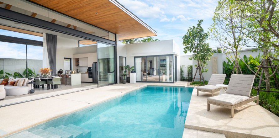 Chalet de 3 dormitorios en Phuket, Tailandia № 70394